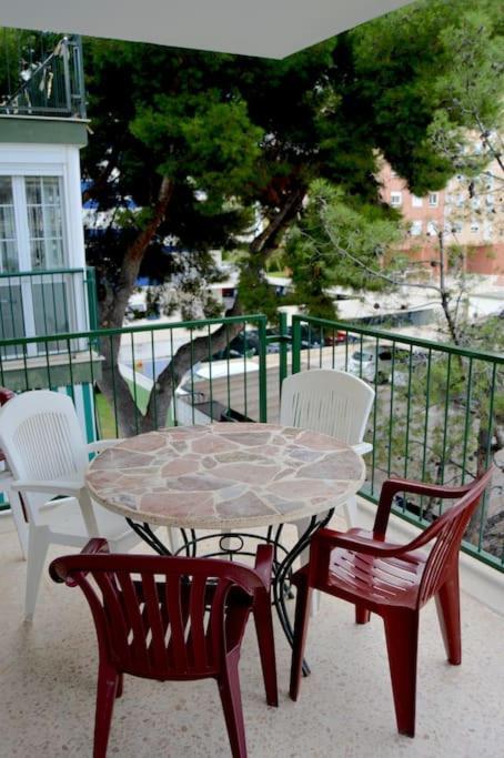 Апартаменты Apartamento En Benicasim Con Piscina Беникасим Экстерьер фото